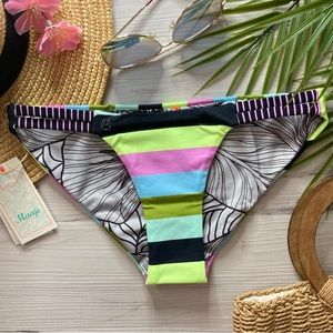 Maaji •• Tab Side Reversible Retro Bikini Bottom